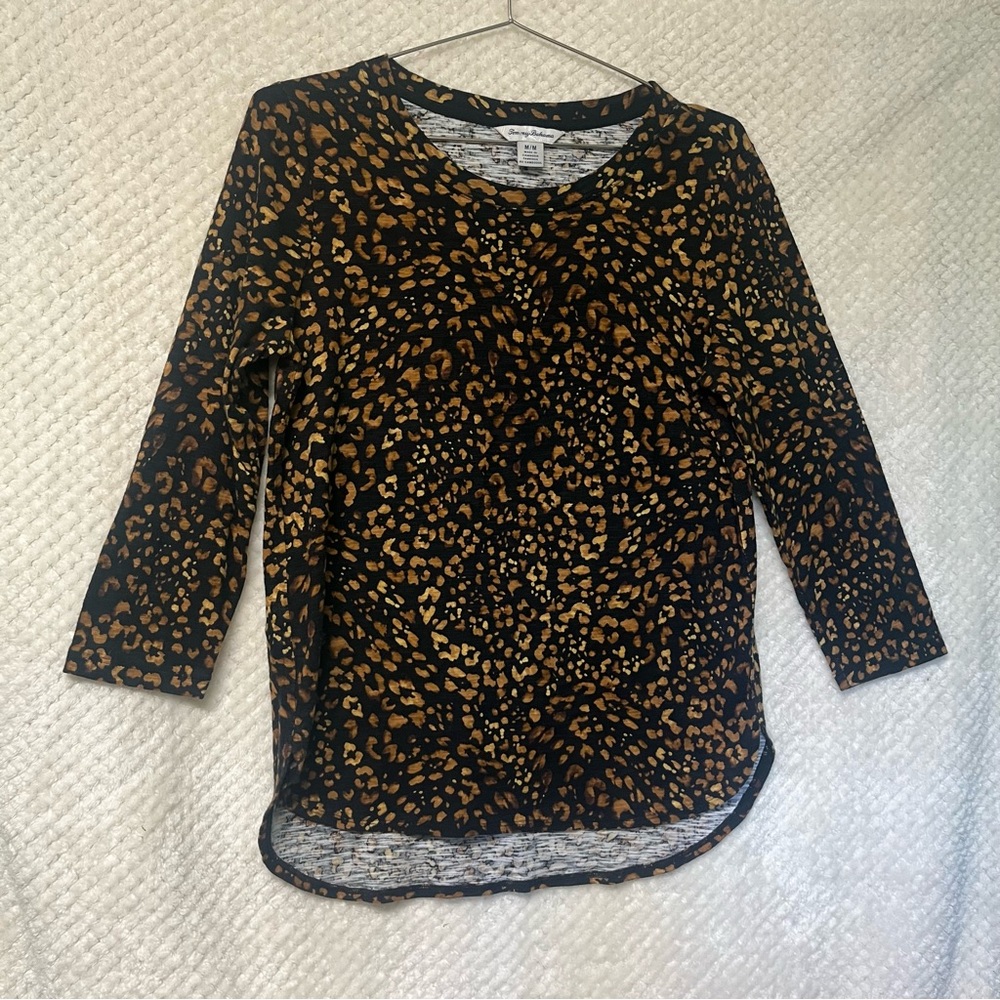 Tommy Bahama T-Shirt Black and Brown Leopard Print 100% Cotton 3/4 Sleeve Sz MED